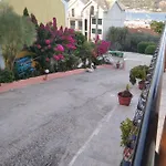 Elenh House