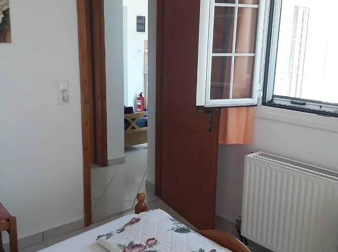 Elenh House
